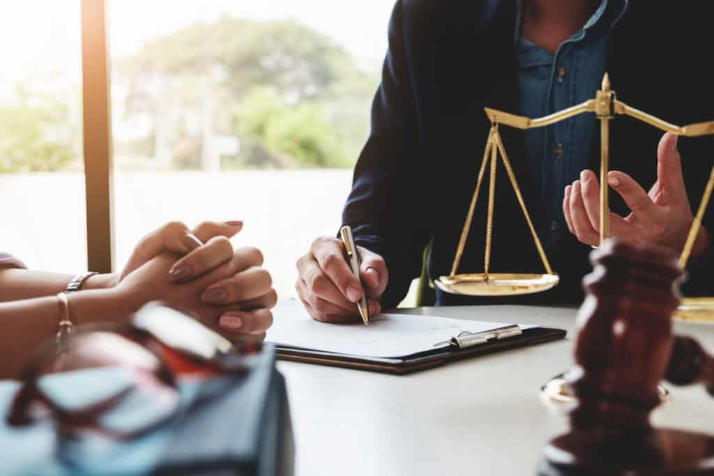 Court Applications vs. Mediation: A Less Stressful Path with EH Mediation Islington